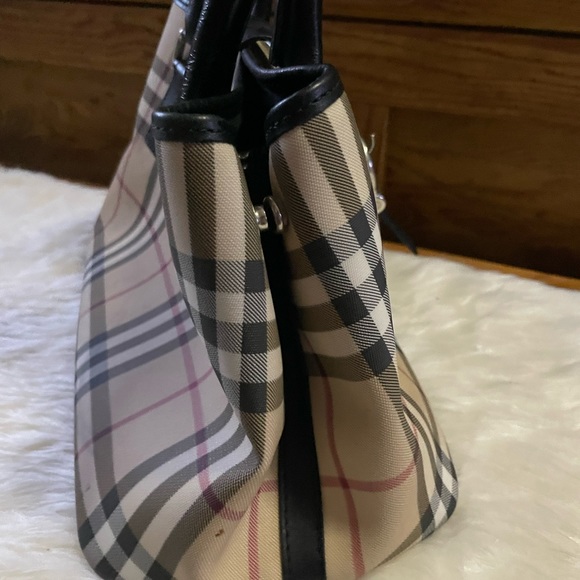 Burberry Nova Medium 💯 Authentic - Picture 3 of 6
